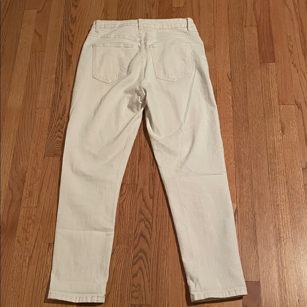 Cotton On Classic White Straight-Leg Women's Jeans — High Rise - Picture 5 of 5